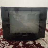 تلویزیون قدیمی با کیفیت