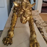 ببر طلایی|مجسمه، تندیس، ماکت|تاکستان, |دیوار