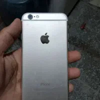 دوتا گوشی آیفون ۶ و a30