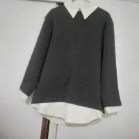 یک عدد پالتو وبلوز شلوارگرم بیرونی