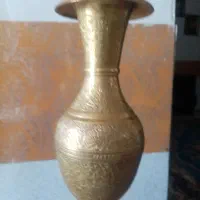 قلیان بزرگ برنجی قدیمی قلمکاری ارتفاع یک ونیم متر|کلکسیون اشیاء عتیقه|نیشابور, فردوسی جنوبی|دیوار