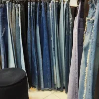 نیازمند به انبار دار برای کار در انبار پوشاک