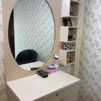 آیینه کنسول و باکس