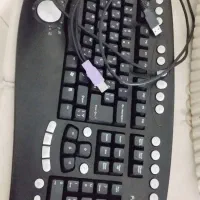 کیبورد در حد نو