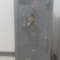 گاو صندوق ۵۰۰ کیلویی