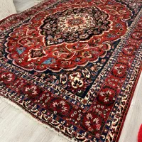 فرش دستبافت بختیار|فرش|عباس‌آباد, |دیوار