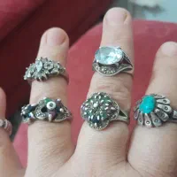 انگشترهای زنانه قدیمی با سنگ اصل|جواهرات|کرج, مصباح|دیوار