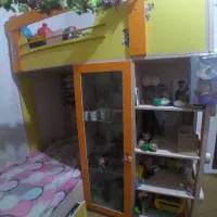 تخت دو طبقه