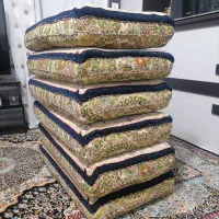 فروش پشتی.گلیم فرش. تخت.کناره