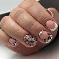 آفر ویژه یلدا کاشت ناخن و ترمیم|خدمات آرایشگری و زیبایی|رشت, رشتیان|دیوار