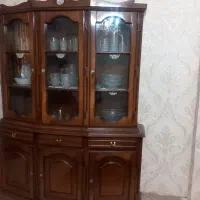 ویترین چوب تمام گردو