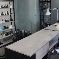 اجاره-میز-ناخن-در-سالن-وی-آی-پی-در-تاچارا