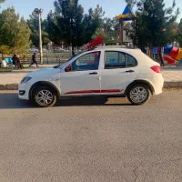 کوییک 1403 سفید قرمز|خودرو سواری و وانت|کرمانشاه, |دیوار