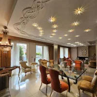 220-متر-آجودانیه-3-خواب-اکازیون-تراس-دو-پارکینگ