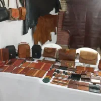 تولید کیف با چرم طبیعی