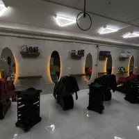 آموزش آرایشگری با 50%تخفیف همراه با مدرک معتبر