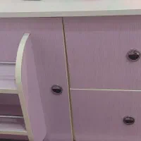 تخت کودک|تخت و صندلی بچه|صومعه‌سرا, |دیوار