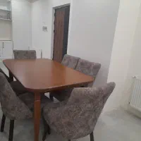 شش عدد صندلی نهار خوری ومیز