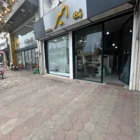 مغازه دو دهنه بر خیابان مطهری