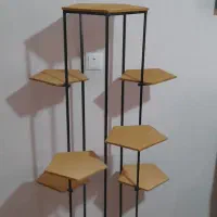 استند گلدان فلزی