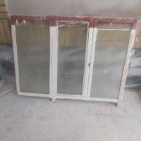 دو عدد پنجره آهنی سالم