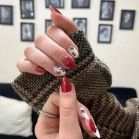 کاشت ناخن با بهترین متریال فقط ۳۵۰