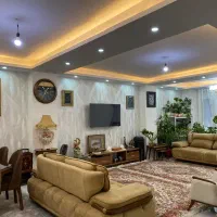 123 متر سه خواب تک واحد فول کاملا تمیز