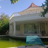باغ ویلای مهریز