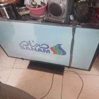 ال ای دی صنام۴۲