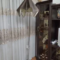 آباژور یا چراغ تزیینی اتاق پذیرایی قهوه ای