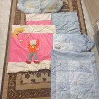 کریر و تعدادی سرویس خواب نوزاد|اسباب و اثاث بچه|قم, انسجام|دیوار