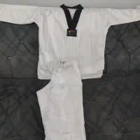 لباس و شلوار تکواندو