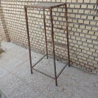 چهار پایه فلزی
