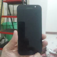 Lcd و باطری گوشی،A720f روی برد .کارکرده