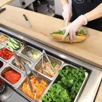 نیازمند یک شاگرد ساده برای فست فودی