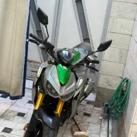 موتور طرح z1000|موتورسیکلت|قم, دورشهر|دیوار