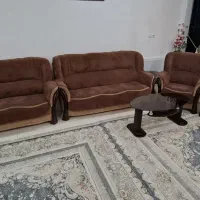 مبل راحتی ۹ نفره با میز عسلی جلو مبلی