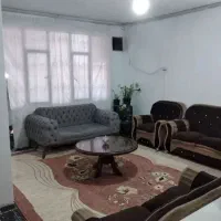 ۷۰ متر آسانسور دار / پیک