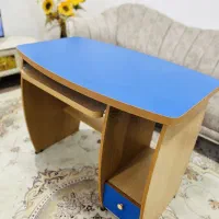 میز کامپیوتر و تحریر