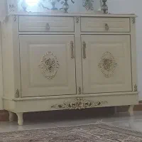 اینه کنسول میزتی وی