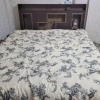 تخت دونفره و دراور