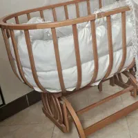 تخت گهواره ای بسیار تمیز و سالم|تخت و صندلی بچه|هشتگرد, شهرک ولیعصر (مصلی)|دیوار