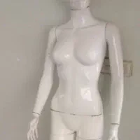 مانکن زن
