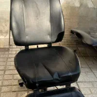 صندلی ارایشگاه زنانه|آرایشگاه و سالن‌های زیبایی|مشهد, ایثار|دیوار