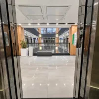 سبزه میدان/بر اصلی لاکانی/پاساژ چهارسو،موبایل|اجارهٔ مغازه و غرفه|رشت, لاکانی|دیوار