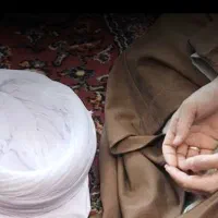 نماز و روزه و ختم قرآن اموات.طلبه و قاری قرآنم