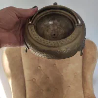 قندان برنج قدیمی|کلکسیون اشیاء عتیقه|مشهد, توس فردوسی|دیوار