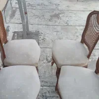 ۴ عدد صندلی