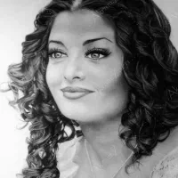 فروش تابلو سیاه قلم آشواریا