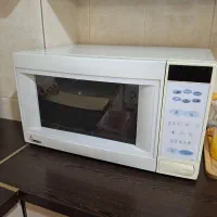 ماکروویو بوتان (سالم و تمیز)